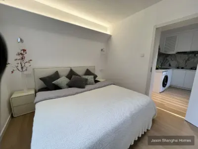 Changchun Xiaoqu Green-View 1BR apartment in Jing'an, Shanghai - Photo 5 thumbnail