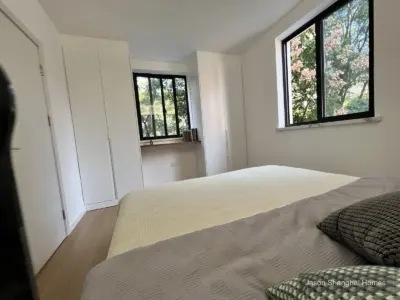 Changchun Xiaoqu Green-View 1BR apartment in Jing'an, Shanghai - Photo 6 thumbnail
