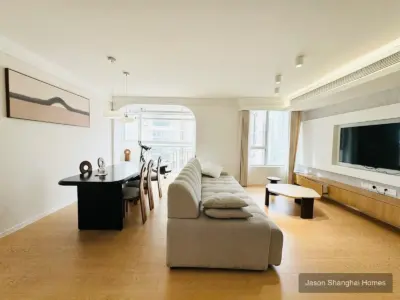 Chrysanthemum Garden 3BR near Lujiazui apartment in Pudong, Shanghai - Photo 2 thumbnail