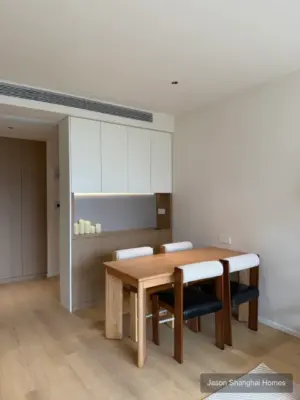 Gubei International Plaza Large 1BR with Dressing Room apartment in Changning, Shanghai - Photo 3 thumbnail