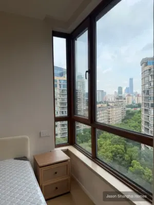 Gubei International Plaza Large 1BR with Dressing Room apartment in Changning, Shanghai - Photo 8 thumbnail