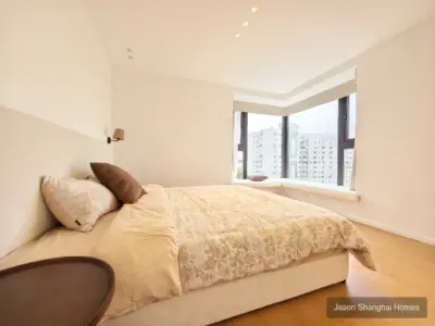 Gubei Xinyuan 3BR with Floor Heating apartment in Changning, Shanghai - Photo 7 thumbnail