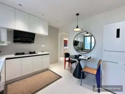 Tian Hou Gong 1BR near Shangcheng Road apartment in Pudong, Shanghai - Photo 5 thumbnail