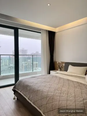 Xujiahui Garden 3BR plus Flexible Room with Three Bathrooms apartment in Xuhui, Shanghai - Photo 11 thumbnail