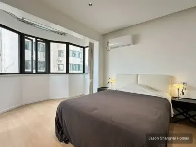 Yanlord Plaza Renovated 3BR apartment in Pudong, Shanghai - Photo 5 thumbnail